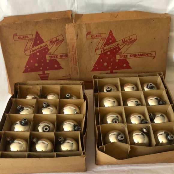 silver mercury glass tree ornaments mid century NY USA 24 in original boxes - Picture 1 of 8